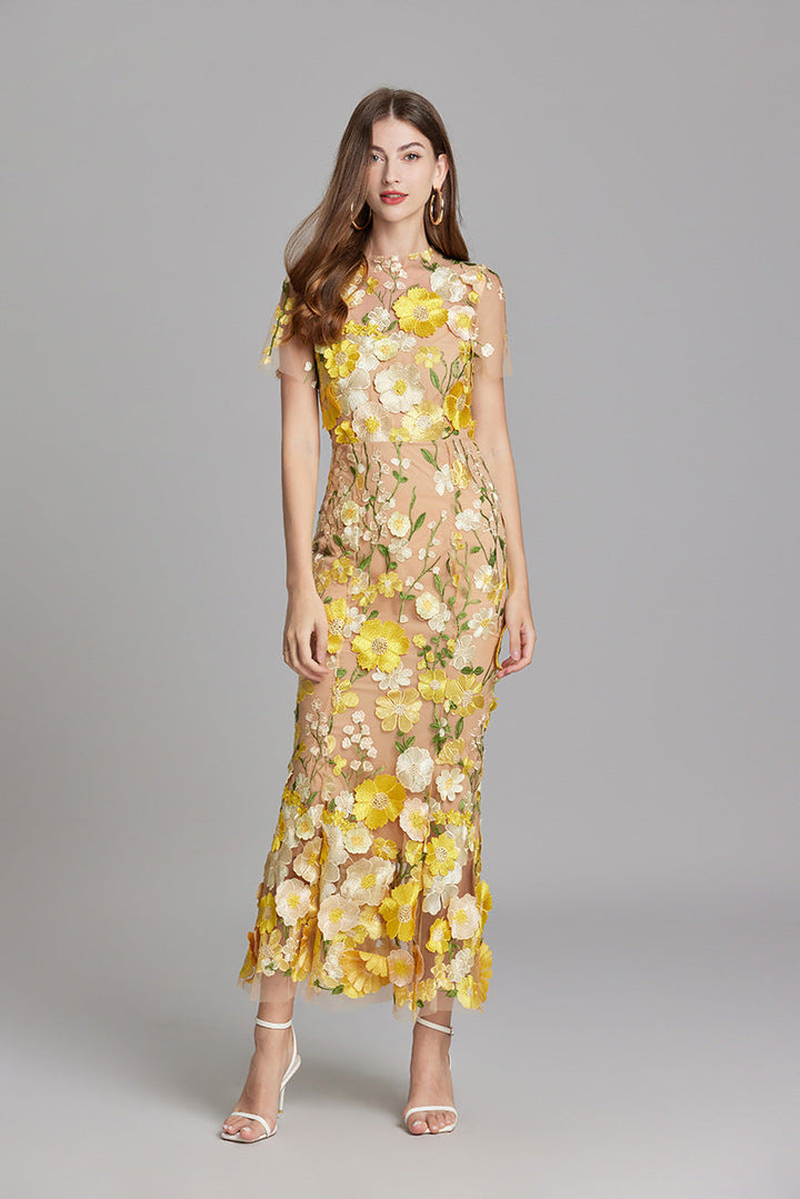 Verena | Damen Transparentes Maxikleid mit Blumenstickerei